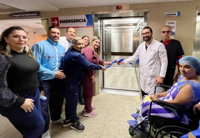 Plan Cayapa de la Salud pone en funcionamiento nuevo ascensor en el Hospital Chiquinquirá de Maracaibo