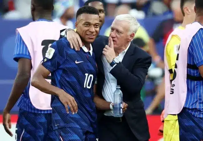 Francia supera a Paraguay con penal de Mbappé y avanza a cuartos del Mundial