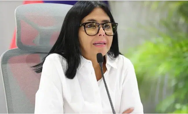 Venezuela exige a Carlos III liberar oro retenido en Inglaterra para atender emergencia por sismos