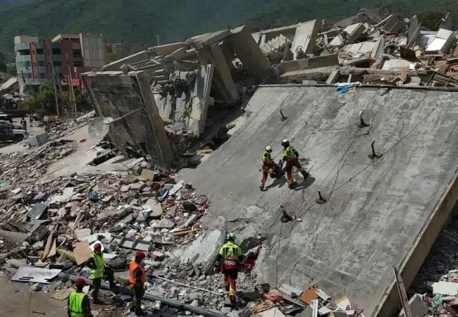 Se eleva a 32 la cifra de españoles fallecidos en el doble terremoto de Venezuela