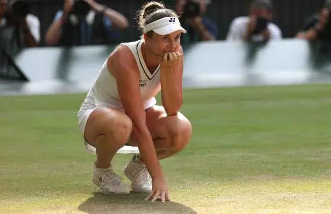 Noskova clasifica a su primera final de Grand Slam y desata una fiesta checa en Wimbledon